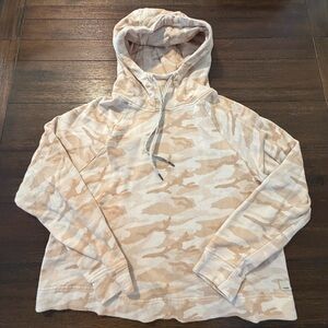 Vuori Beach Hoodie Bisque Camo Crop 100% Organic Cotton Terry Pullover Women's S
